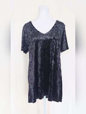 Spring + Mercer V Neck Velvet Legging Pocket Tee Tunic Top Black Size Medium